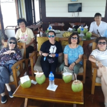 kerala backwater houseboat tour